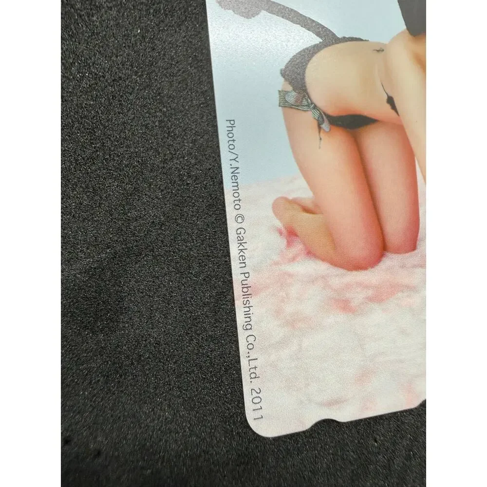 Chika Ojima BOMB 2011 Unused Japanese Telephone Card (Teleca)